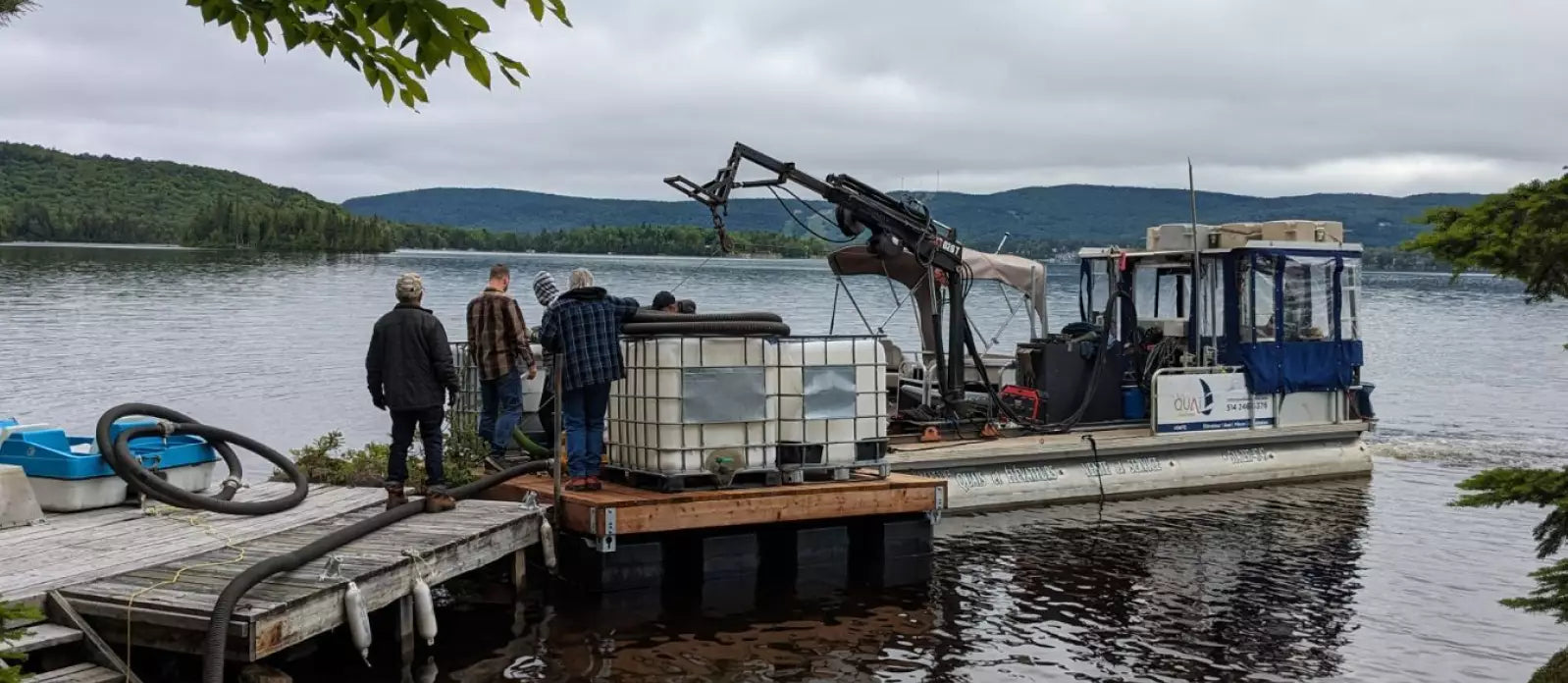 Mise à l'eau et remisage : le calendrier d'entretien de votre quai au Québec