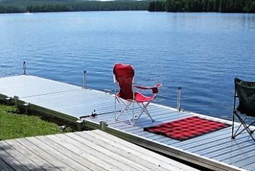 Docks on posts - Aluminum