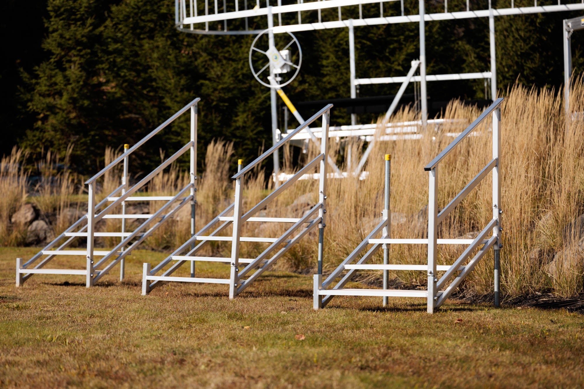 Escalier aluminum & thruflow Quai Lanaudière Saint-Donat