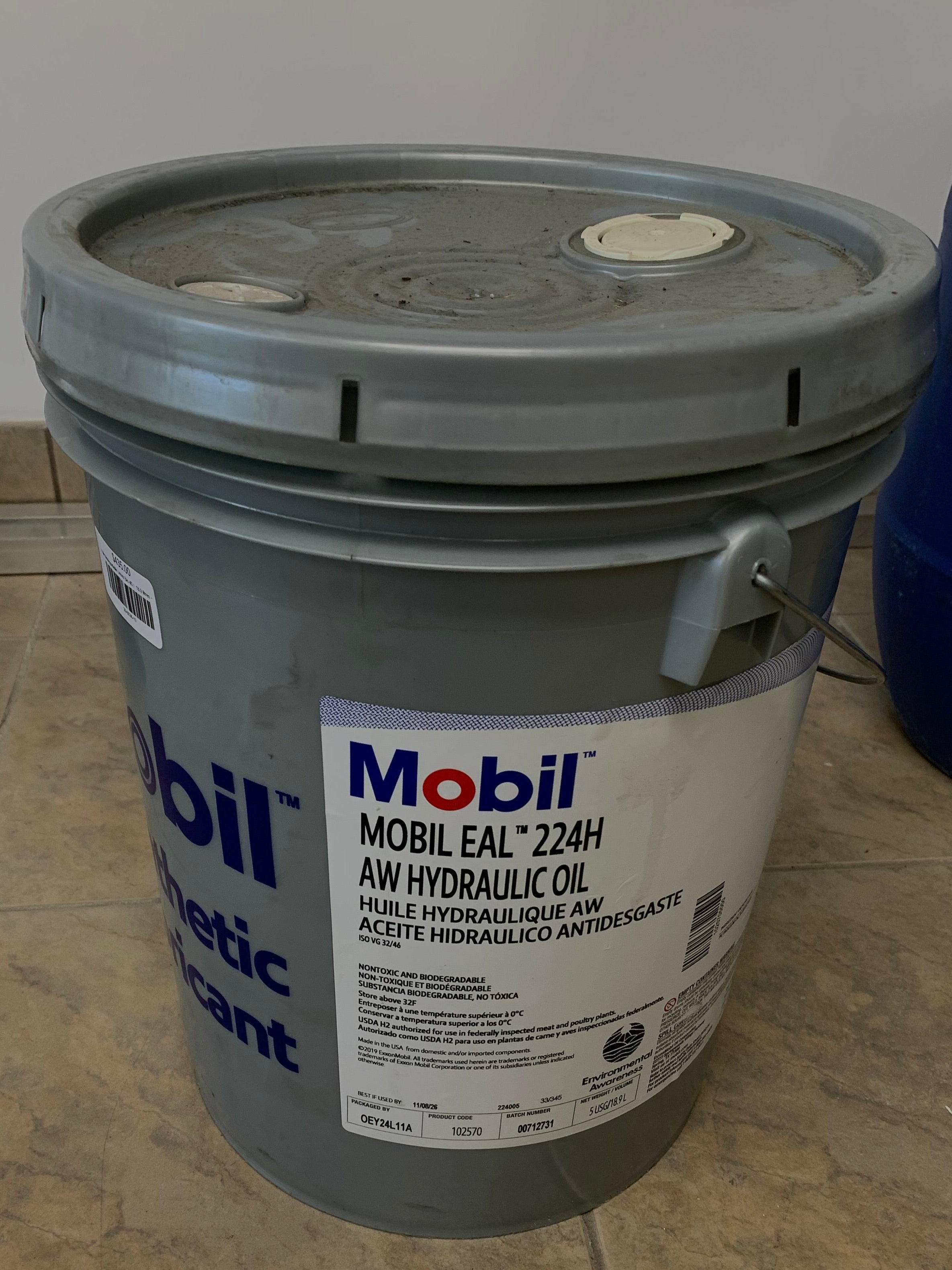 Huile biodégradable Univis Bio 40 / 18.9 litres - 30-0036-19