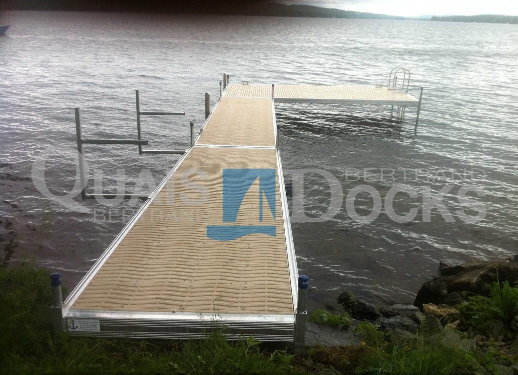 SERIE NATUR - Quai sur poteaux / Plastique  X-Wave  (Beige ou Gris)