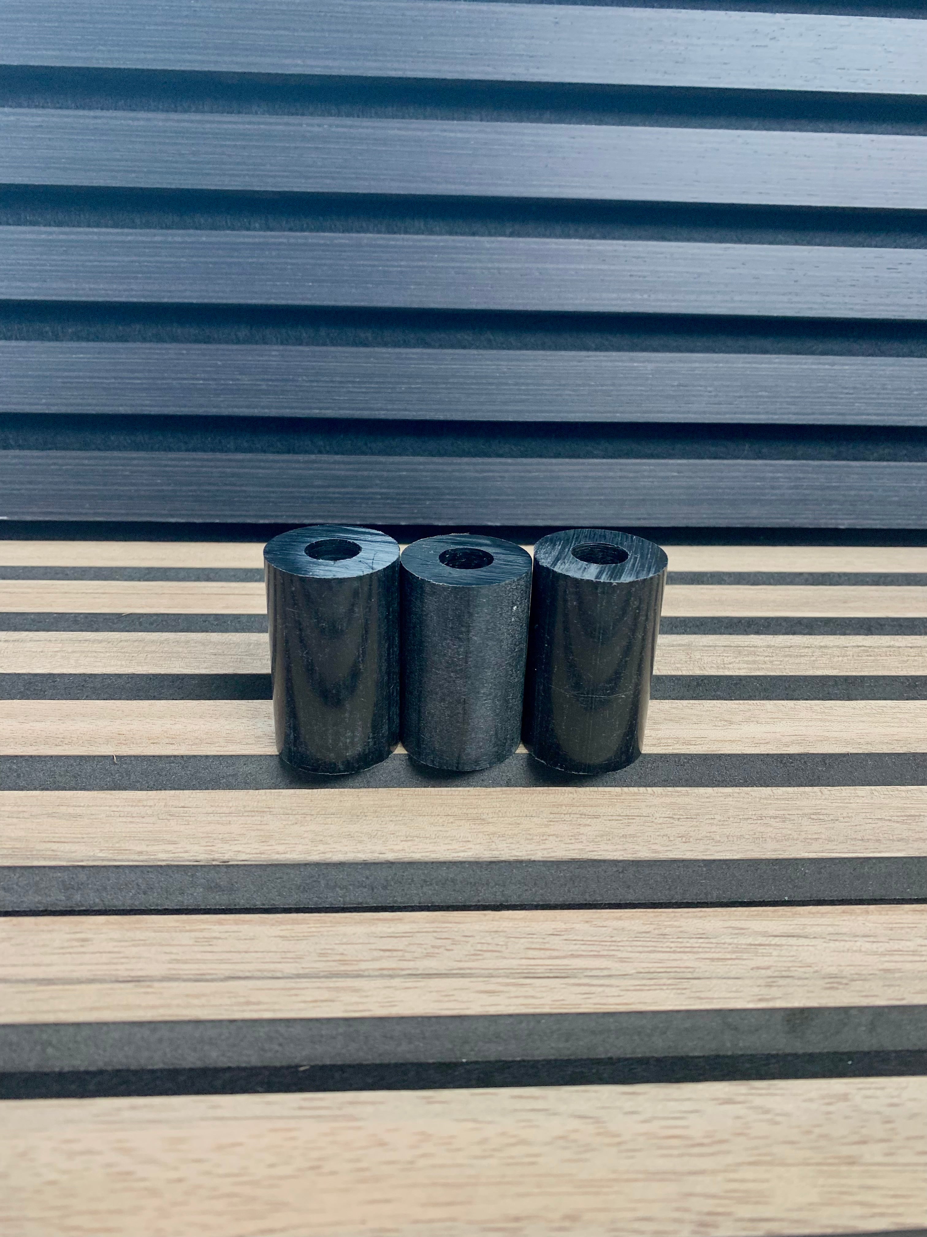 Acetal cylinder 1-1/4 x 2"  - 21-2006