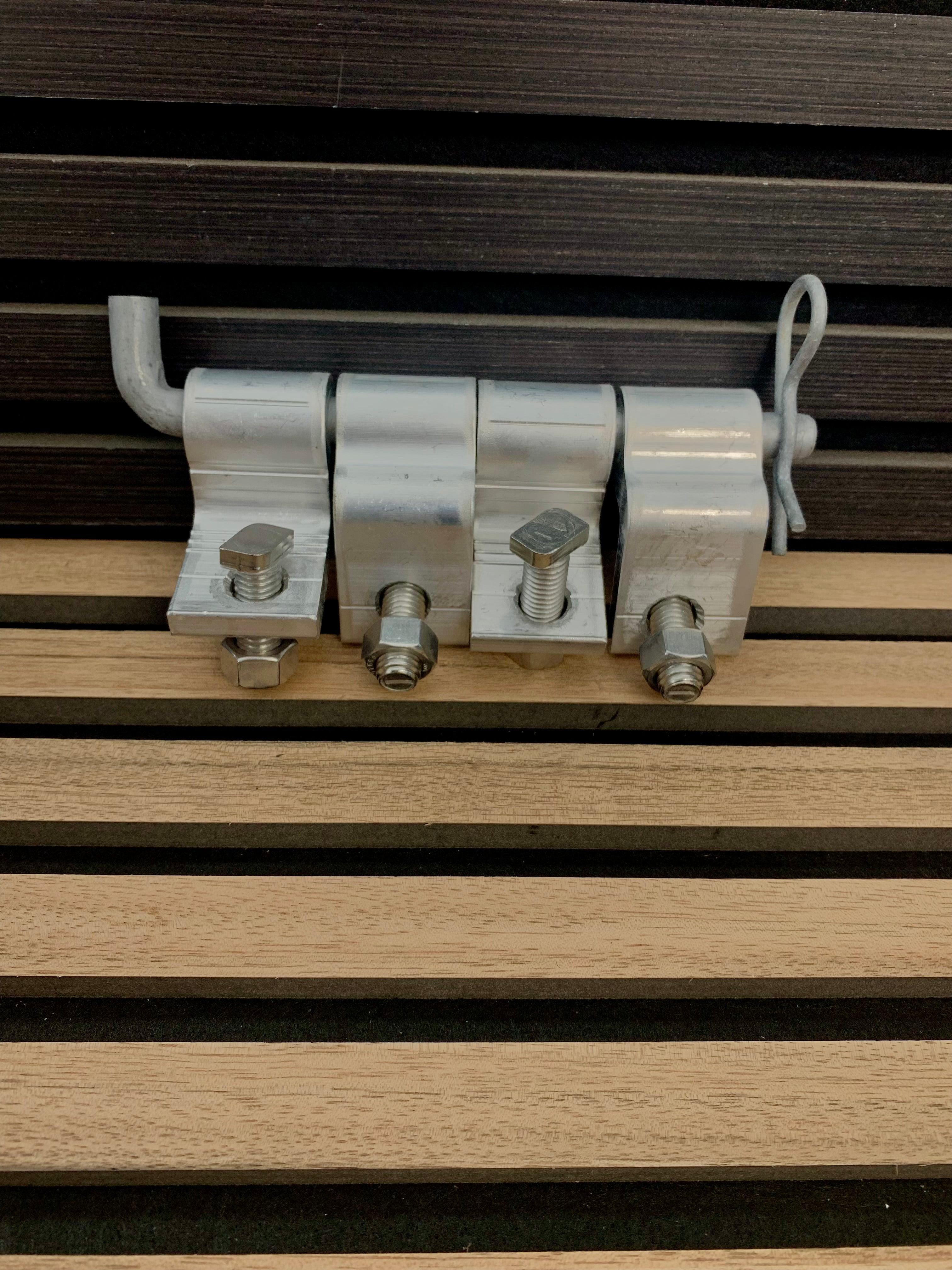 Quiet“ dock seals, 1/2” pin, 1 pair with bolts - 22041