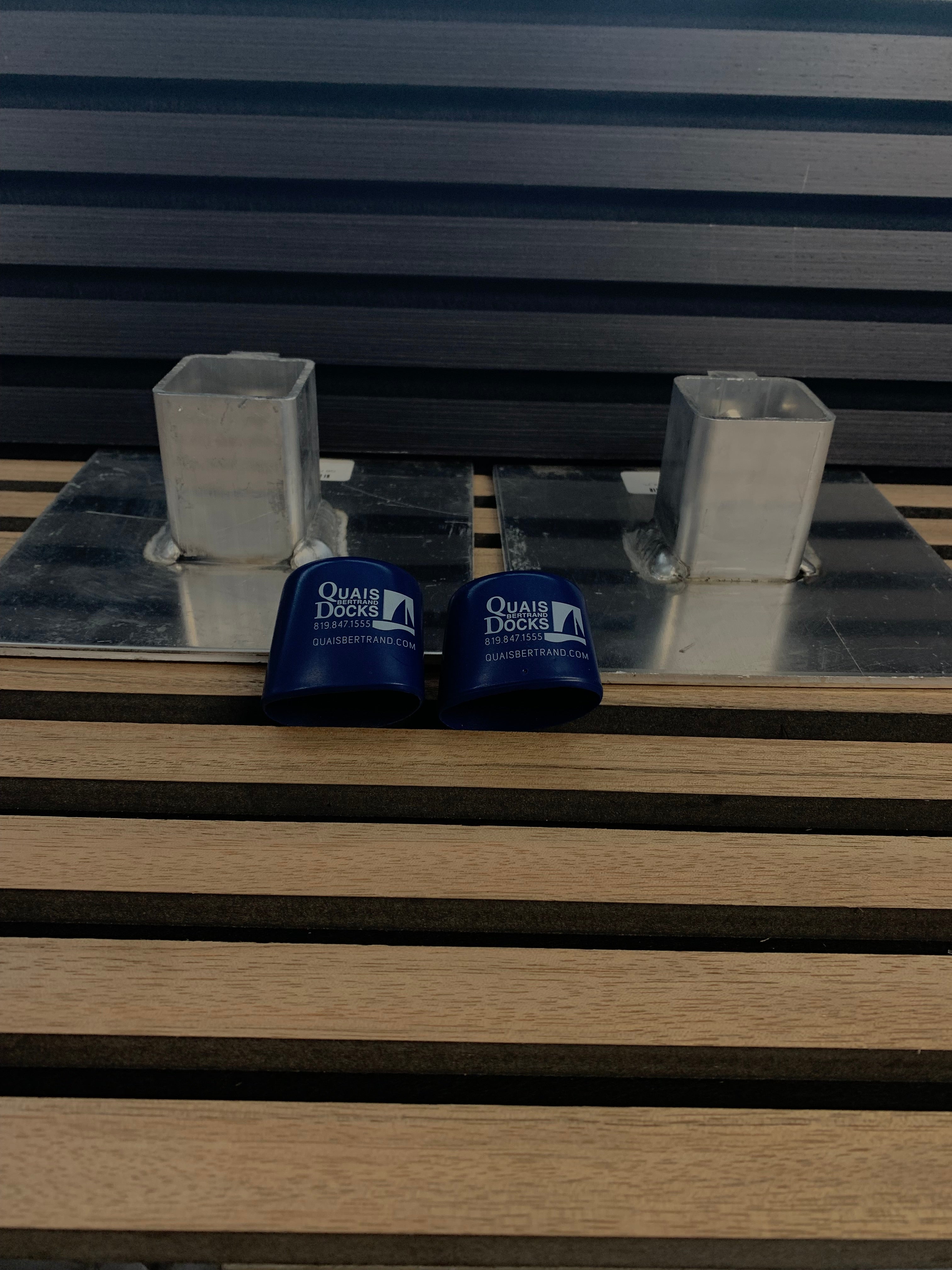 Starter kit ( 2 x 3' posts, 2 base plates, 2 caps) - 0701