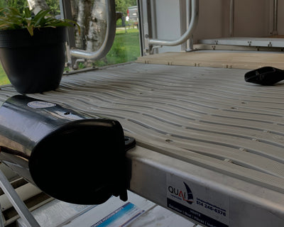 Dock side Dolphin - 17120